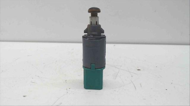 8200168240 RENAULT Interruptor de embrague  comprar en Lleida