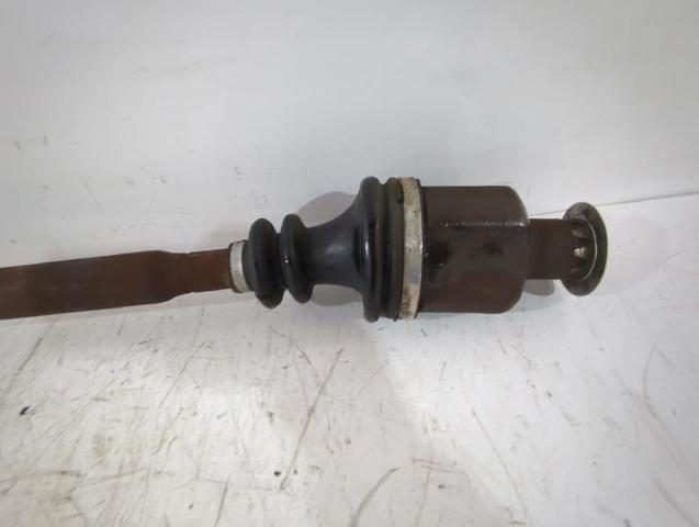 8200168513 Semieje delantero derecho comprar Girona