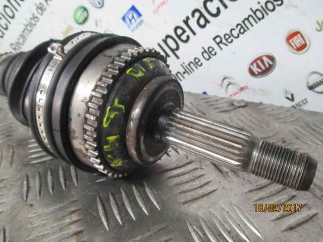8200168513 Semieje delantero derecho  en stock Sabadell