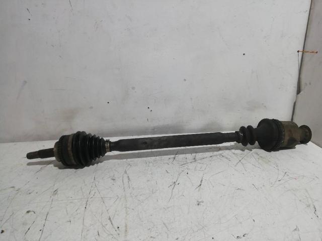 8200168513 RENAULT Semieje delantero derecho  disponible Alicante
