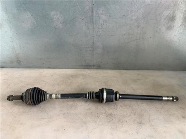8200169163 RENAULT Semieje delantero derecho  disponible Ourense