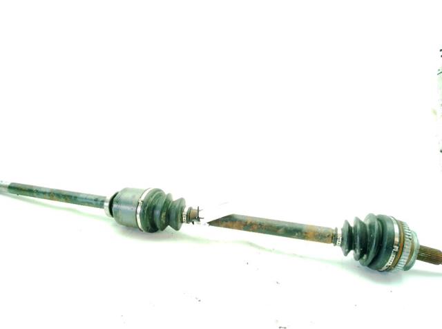 Semieje delantero derecho 8200169281 RENAULT