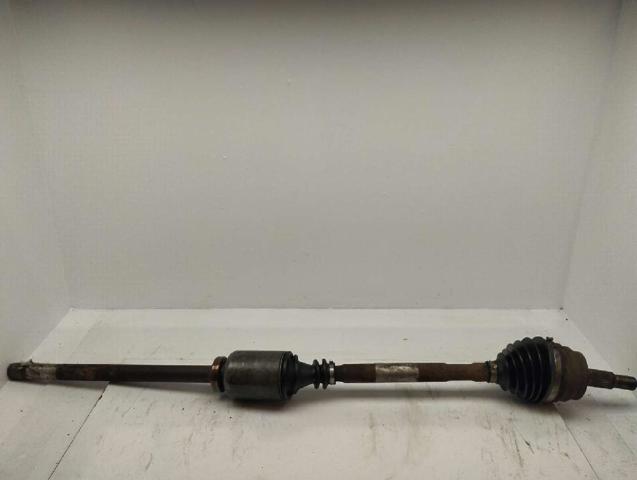 Semieje delantero derecho 8200169289 NISSAN