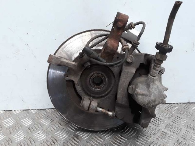 8200171673 Mangueta delantera izquierda  en stock Granada