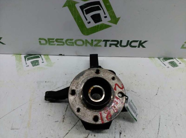 RENAULT 8200171678 Mangueta delantera derecha  en stock Salamanca