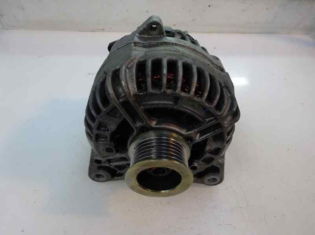 RENAULT 8200175210 Alternador comprar Barcelona