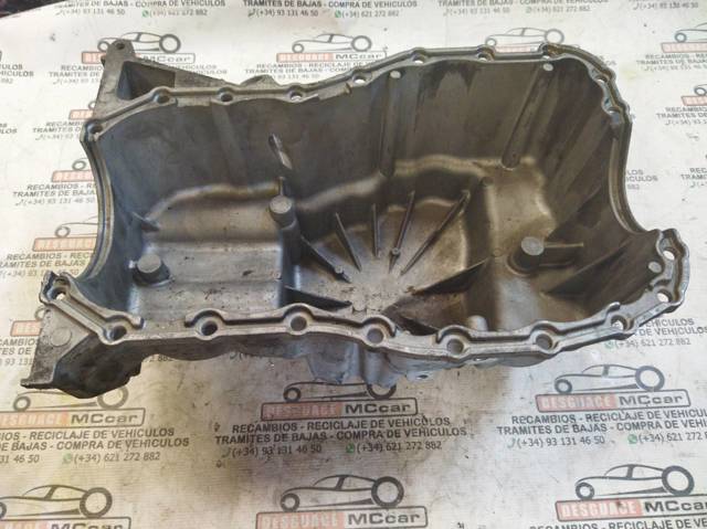 8200188389 Cárter de aceite  disponible Burgos