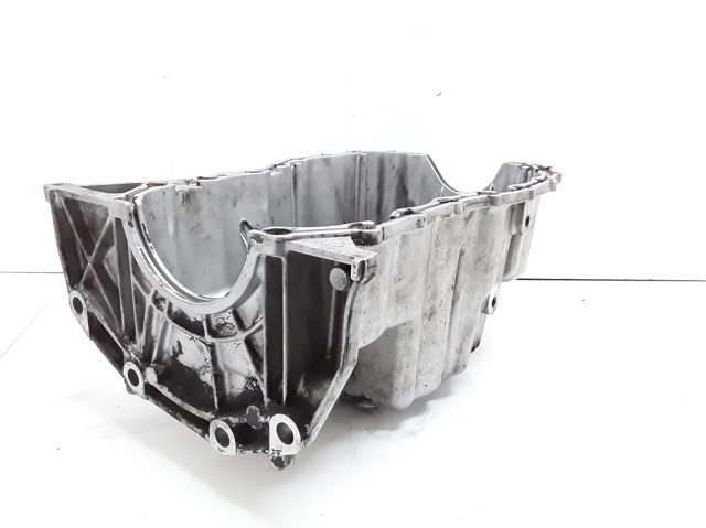 RENAULT 8200188389 Cárter de aceite  en stock Terrassa