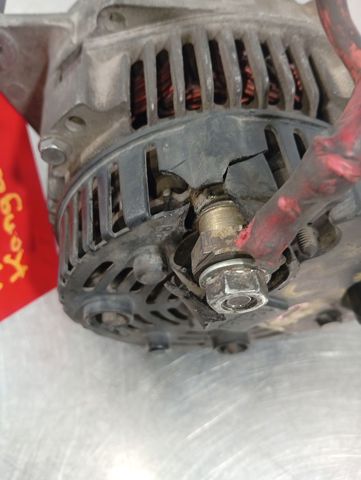 8200193100 RENAULT Alternador  disponible Ourense