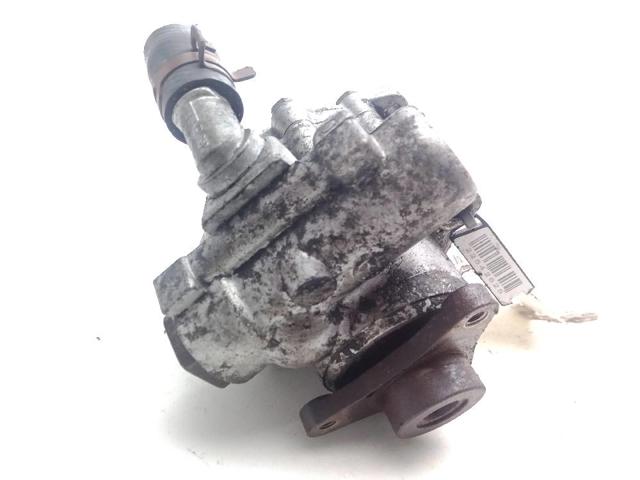 RENAULT 8200193992 Bomba de dirección asistida  disponible Valladolid