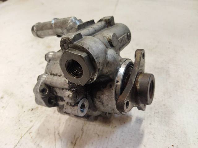 8200193992A Renault (RVI)