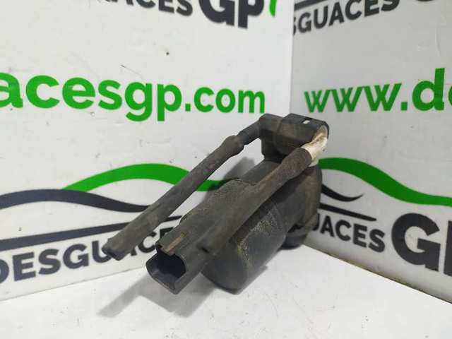 8200194414 RENAULT Bomba de agua limpiaparabrisas, delantera  en stock Gandía