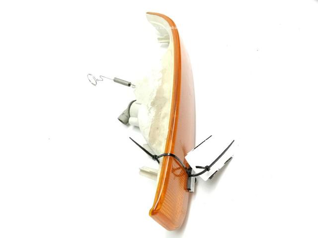 8200194580 RENAULT Luz intermitente de guardabarros  en stock Huelva