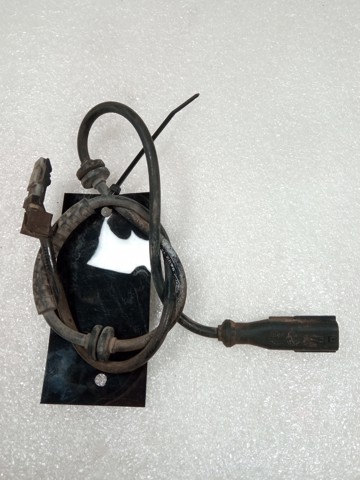 Sensor revoluciones de la rueda, trasero 8200195832 RENAULT