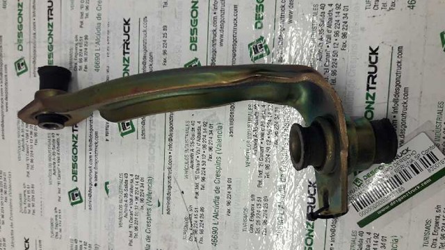 8200197452 Soporte de viga delantera  disponible Málaga