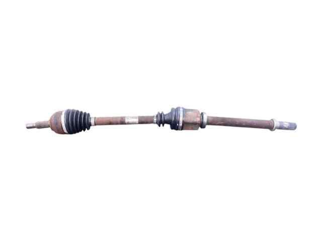 8200198015 Semieje delantero derecho  en stock Granada