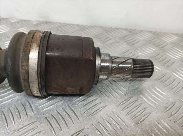8200198016 RENAULT Semieje delantero izquierdo  en stock Huelva