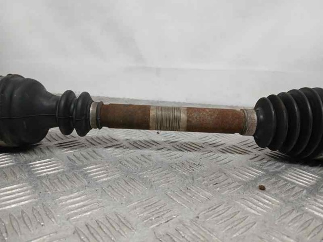 8200198016 Semieje delantero izquierdo  en stock Sabadell