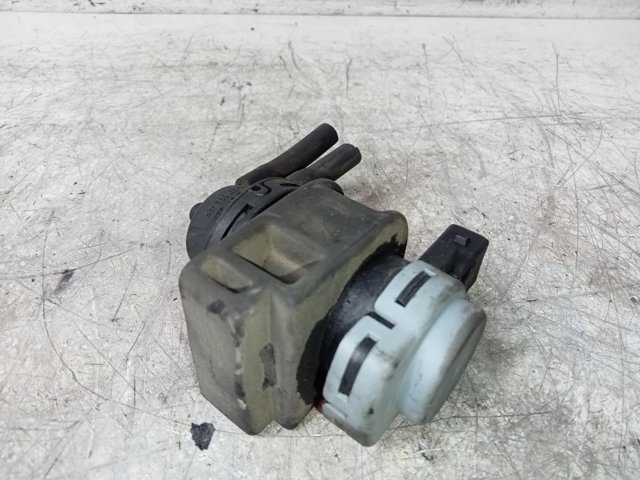 8200201099 Válvula solenoide de control de presión de sobrealimentación  en stock Granada