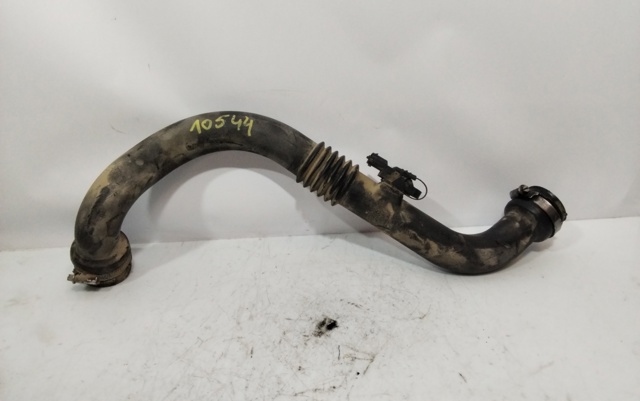 8200201617 Tubo flexible de aire de sobrealimentación derecho comprar Sevilla