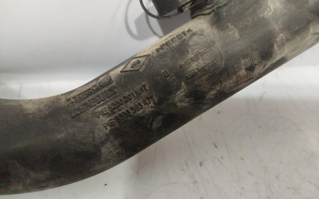 8200201617 RENAULT Tubo flexible de aire de sobrealimentación derecho  comprar en Jaén