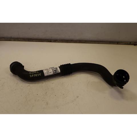 8200201617 RENAULT Tubo flexible de aire de sobrealimentación derecho  en stock Córdoba