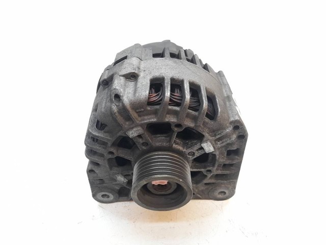 8200206251 RENAULT Alternador  comprar en Lleida