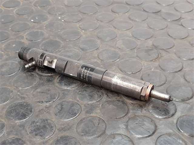 8200206565 RENAULT Inyector de combustible  disponible Ourense
