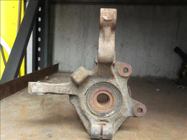 RENAULT 8200207303 Mangueta delantera izquierda  comprar en Ponferrada