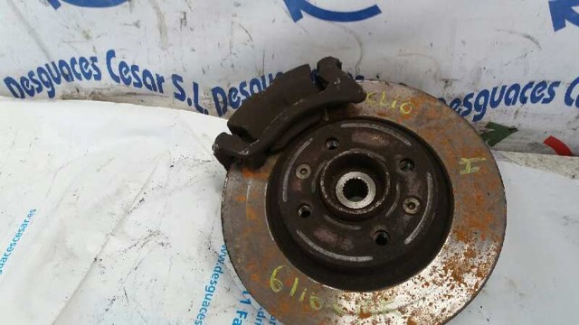 8200207303 Mangueta delantera izquierda  disponible Málaga