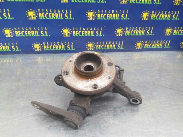 8200207303 RENAULT Mangueta delantera izquierda comprar Alcalá