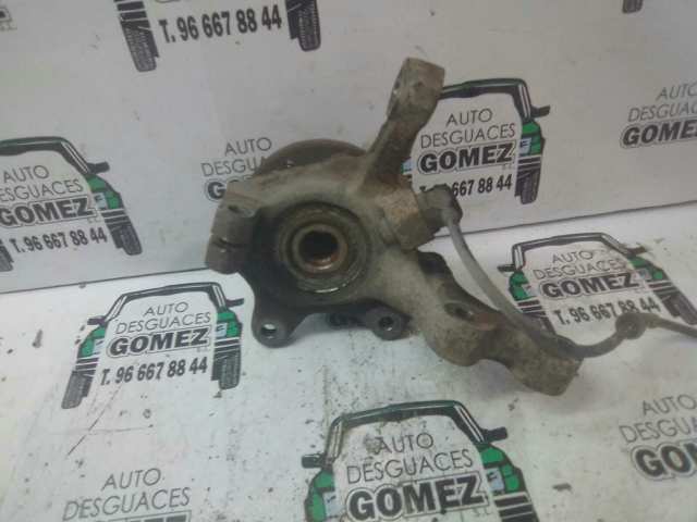 8200207307 RENAULT Mangueta delantera izquierda  disponible Alicante