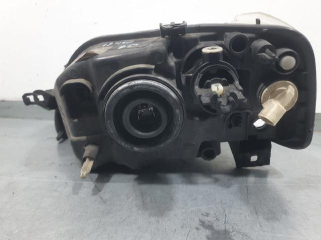 8200211006 RENAULT Faro derecho  comprar en Oviedo