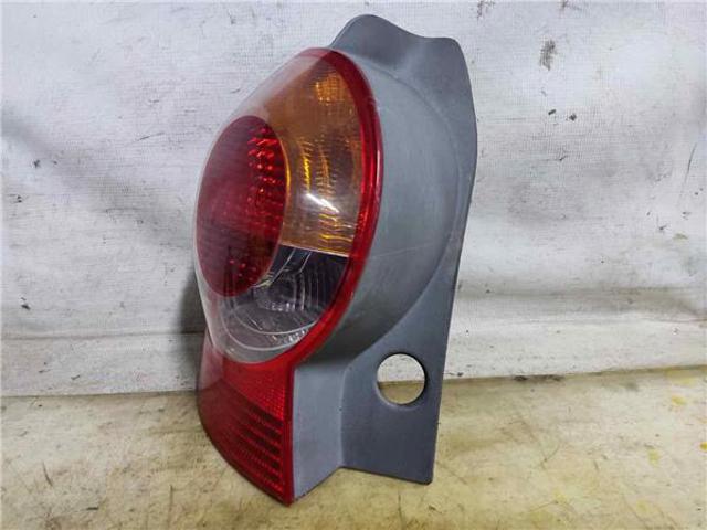 8200212205 RENAULT Piloto trasero izquierdo  comprar en Jaén