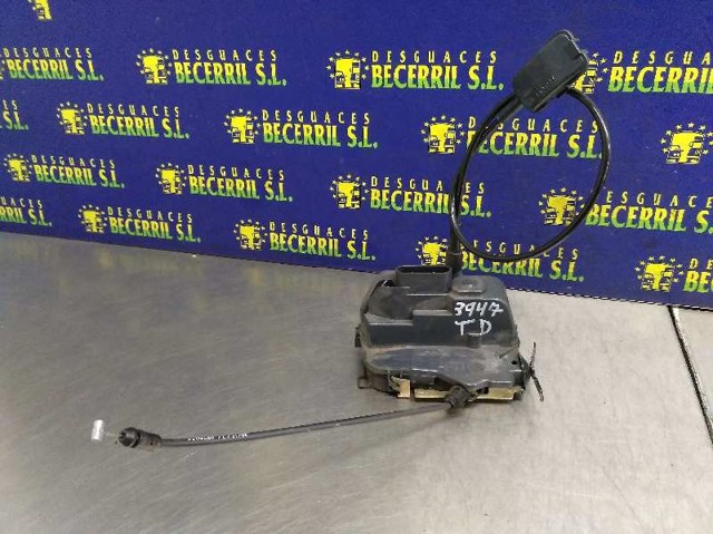 8200212467 Cerradura de la puerta trasera derecha  en stock Sabadell