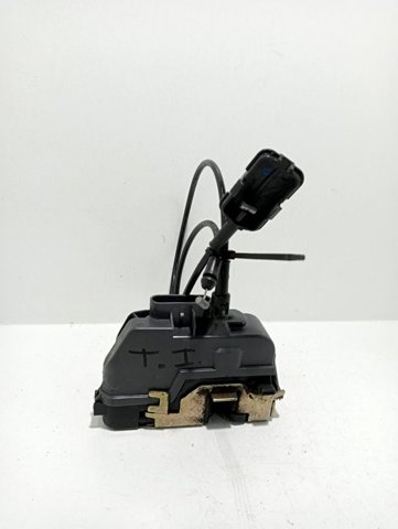 8200212468 RENAULT Cerradura de puerta trasera izquierda  en stock Córdoba