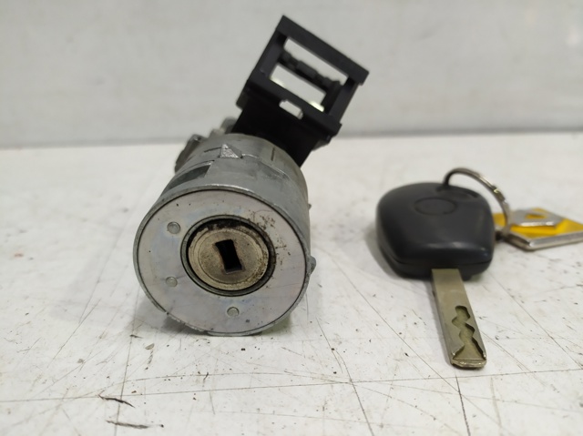 RENAULT 8200214168 Cerradura de encendido  comprar en Ponferrada