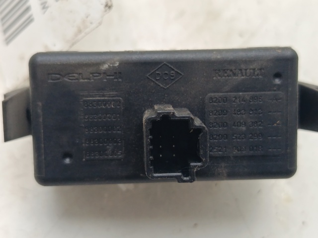 RENAULT 8200214896 Boton warning  en stock Terrassa