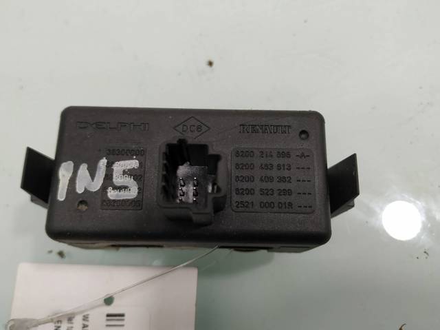 Comprar Interruptor warning Megane III KZ0, KZ1