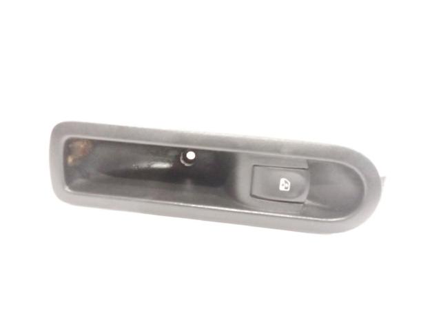 8200214936 Botón de encendido del motor del elevalunas trasero  en stock Granada