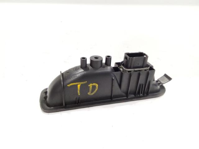 RENAULT 8200214936 Botón de encendido del motor del elevalunas trasero  en stock Terrassa