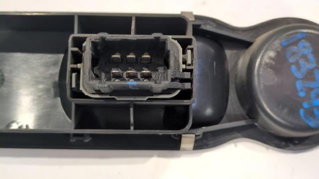 8200214936 Botón de encendido del motor del elevalunas trasero  comprar en Pontevedra