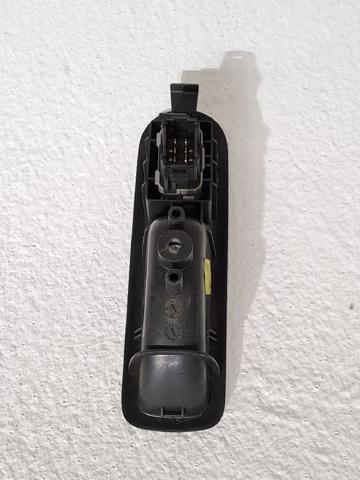 8200214936 RENAULT Botón de encendido del motor del elevalunas trasero  comprar en Lleida