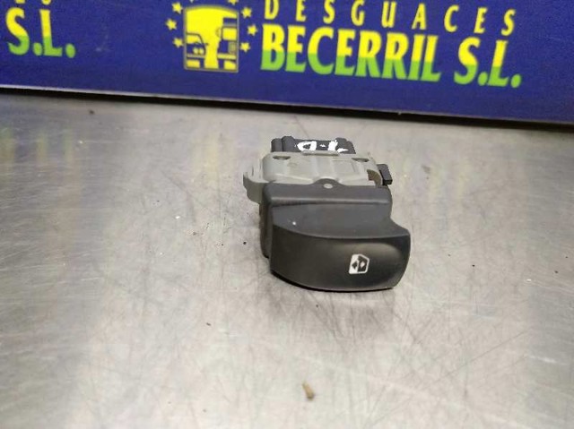 8200214936 Renault (RVI)