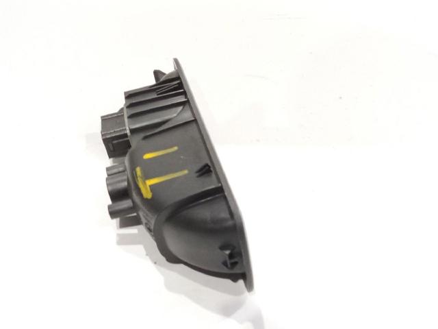 8200214936 RENAULT Botón de encendido del motor del elevalunas trasero  disponible Vigo