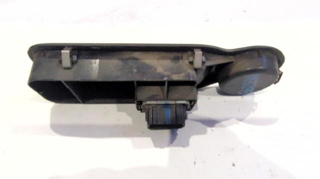 RENAULT 8200214936 Botón de encendido del motor del elevalunas trasero comprar Pamplona