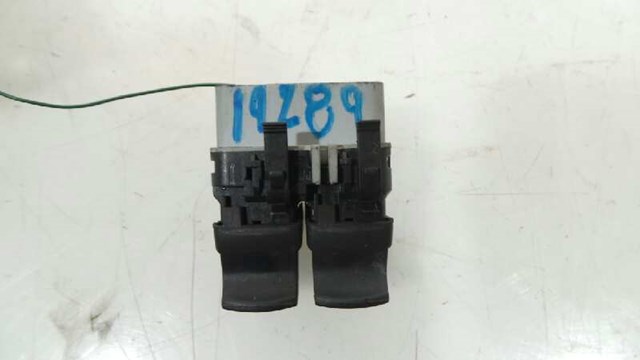8200214939 RENAULT Botón de encendido del motor del elevalunas delantero izquierdo  disponible Vigo