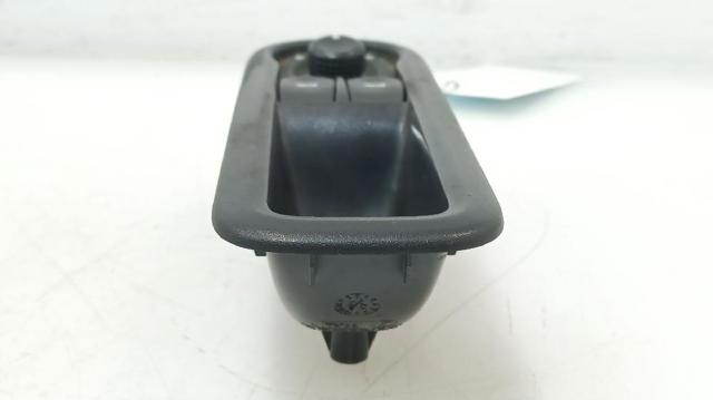 RENAULT 8200214939 Botón de encendido del motor del elevalunas delantero izquierdo comprar Barcelona