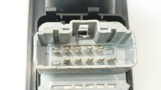 8200214939 Botón de encendido del motor del elevalunas delantero izquierdo  comprar en Reus