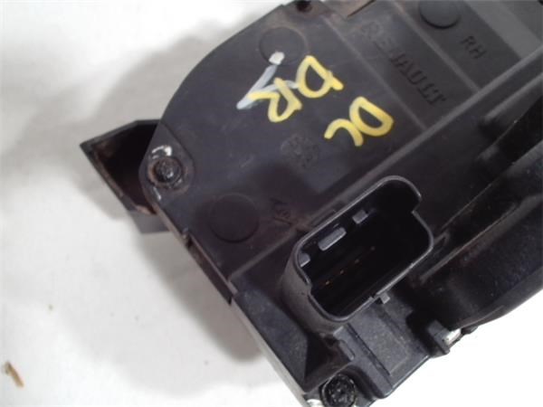 RENAULT 8200219247 Cerradura de puerta delantera derecha  comprar en Murcia